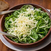 Rucula y parmesano